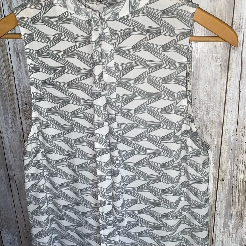 BB Dakota Grey High Neck Shift Dress - Picture 5 of 6